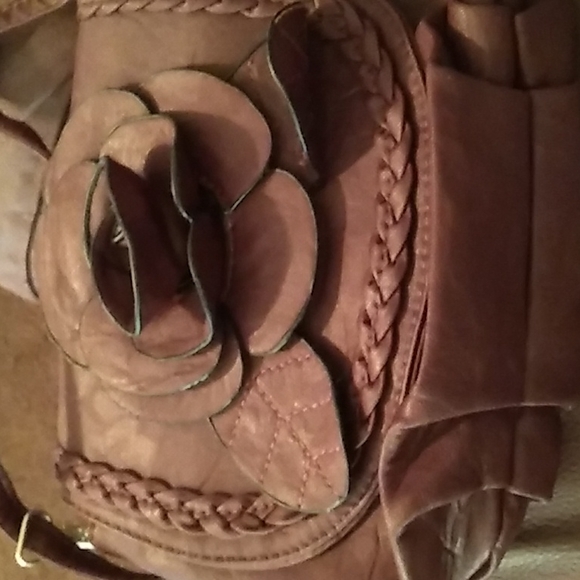 Purses - Picture 8 of 10